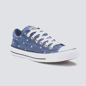 Converse woman's size 8